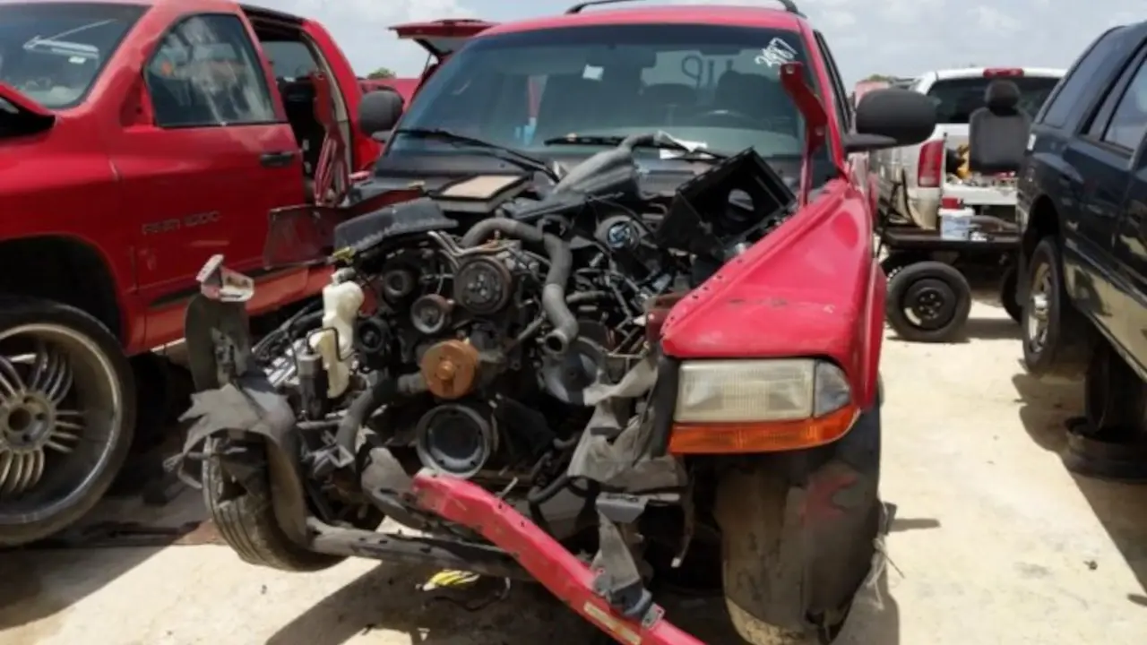 The Dodge Durango the wiper assembly was liberated from.