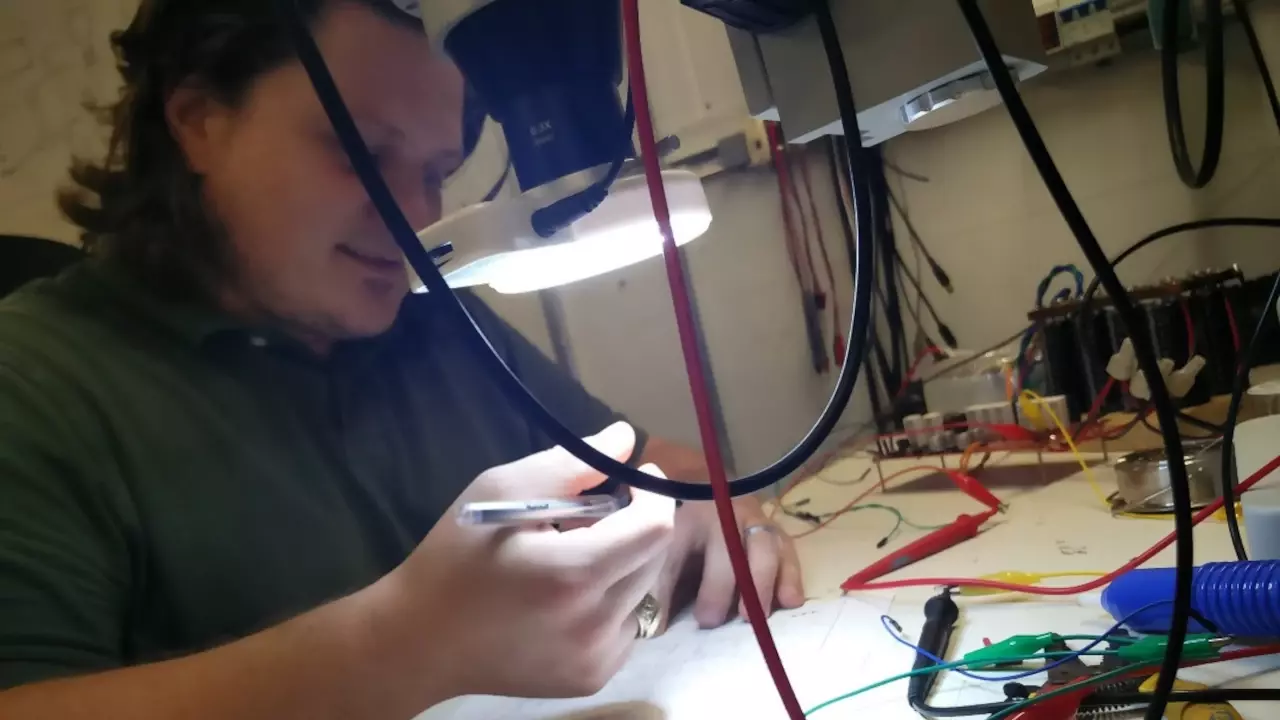 Figure 1: Stephen working on the SSPS. Trying to figure out why the transistors are getting hot with no load.