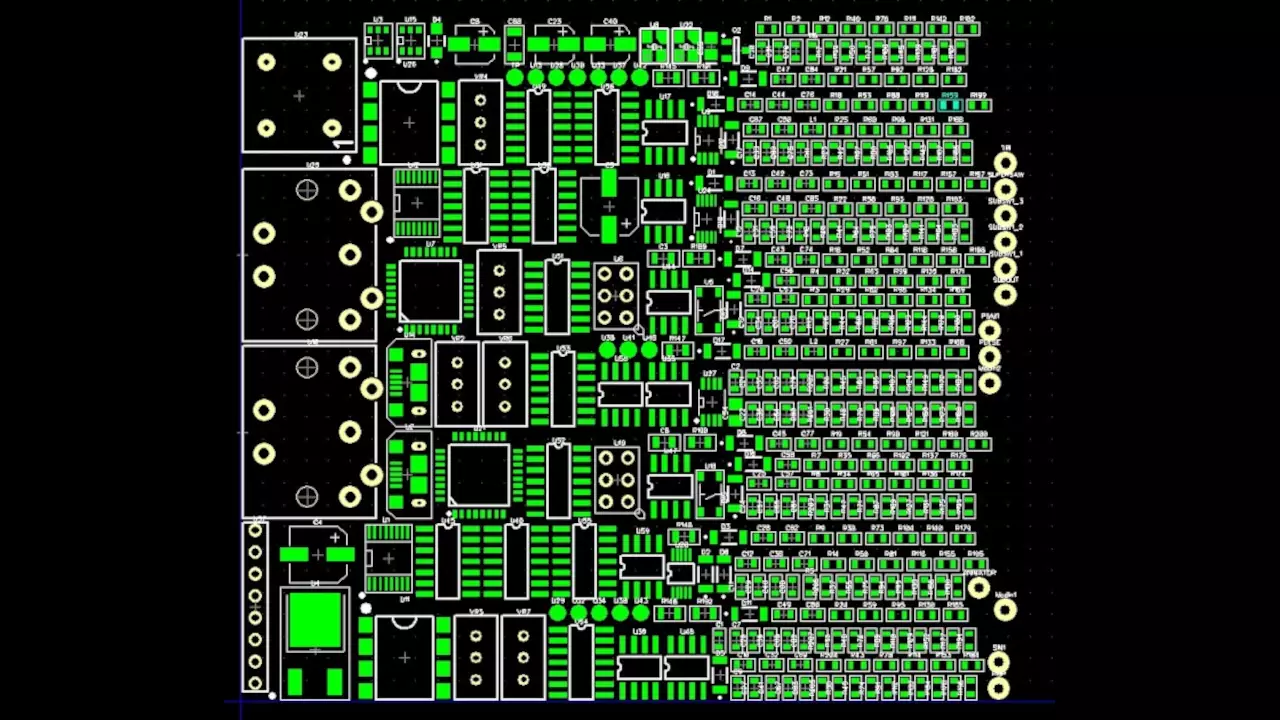 Figure 1: Stephen’s synthesizer “auto placed” parts in Diptrace.