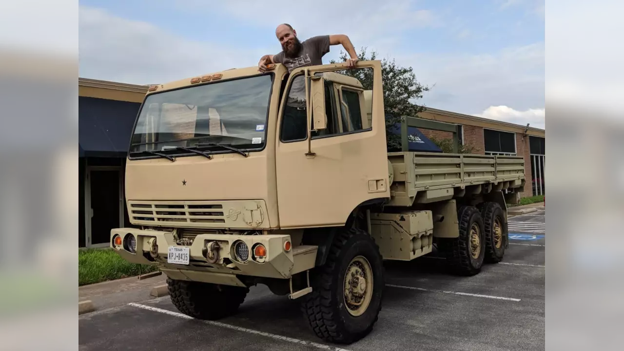 Trey German’s 10 ton M1085. Road legal in Texas.