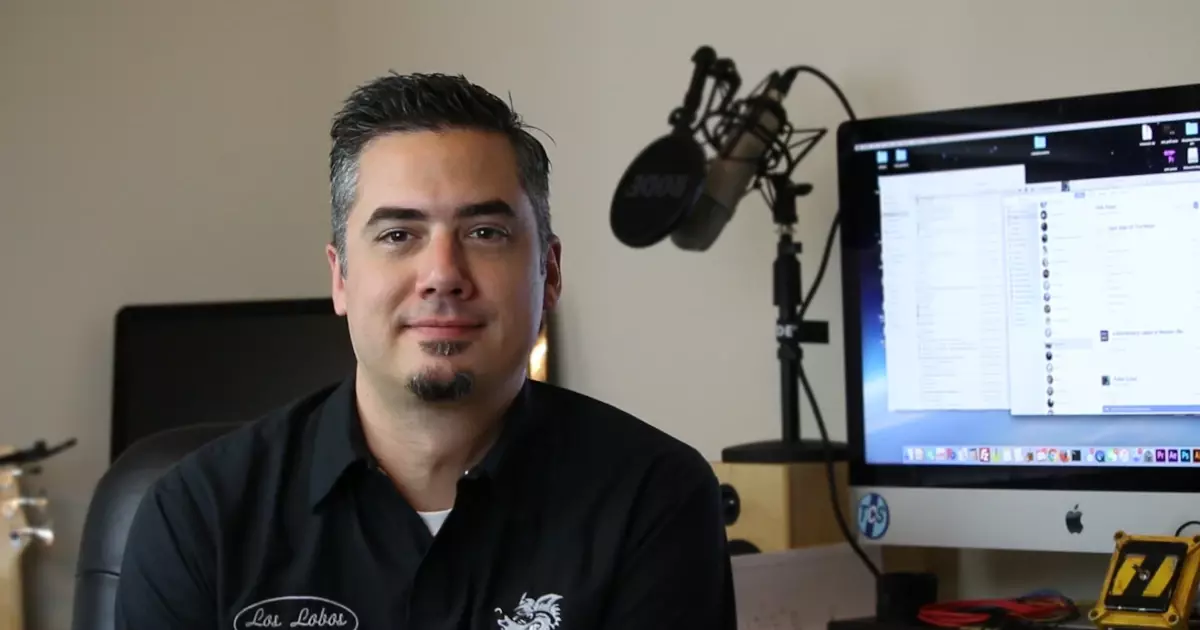 The Current Source with Derek Brodeur